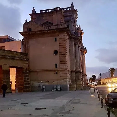 Calasicula *